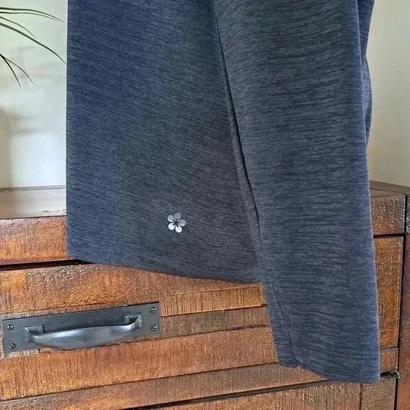 Tuff Athletics Long Sleeved Active Top Charcoal Grey Womens Size  XL - Picture 2 of 12